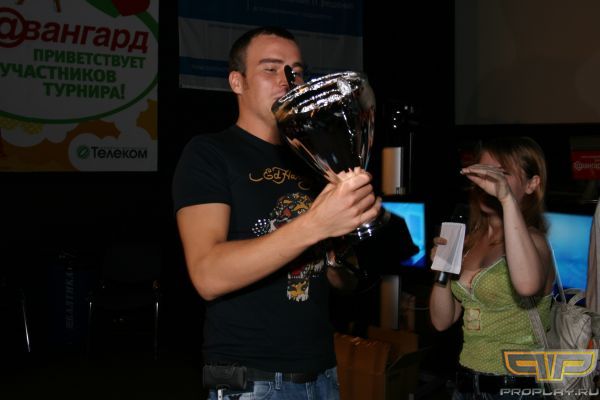        MadFan,  WCG 2002.